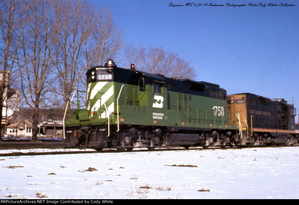 Burlington Northern GP9 1758